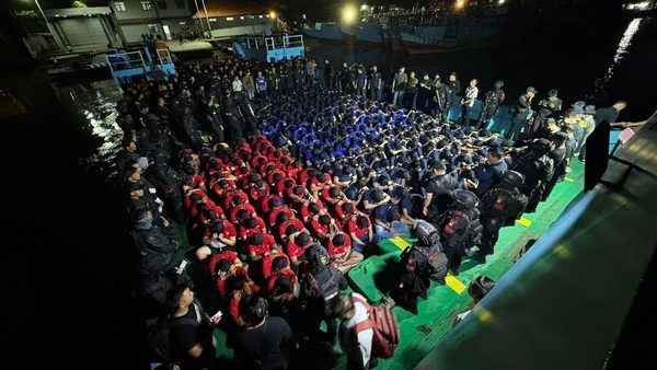 Imipas Kirim 263 Napi ke Lapas Nusakambangan