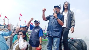 HUT KNTI Ke-17 di Jakarta Utara Perkuat Perjuangan Nelayan, Dewi Kartika dan Dani Setiawan Soroti Ancaman Pembangunan Pesisir