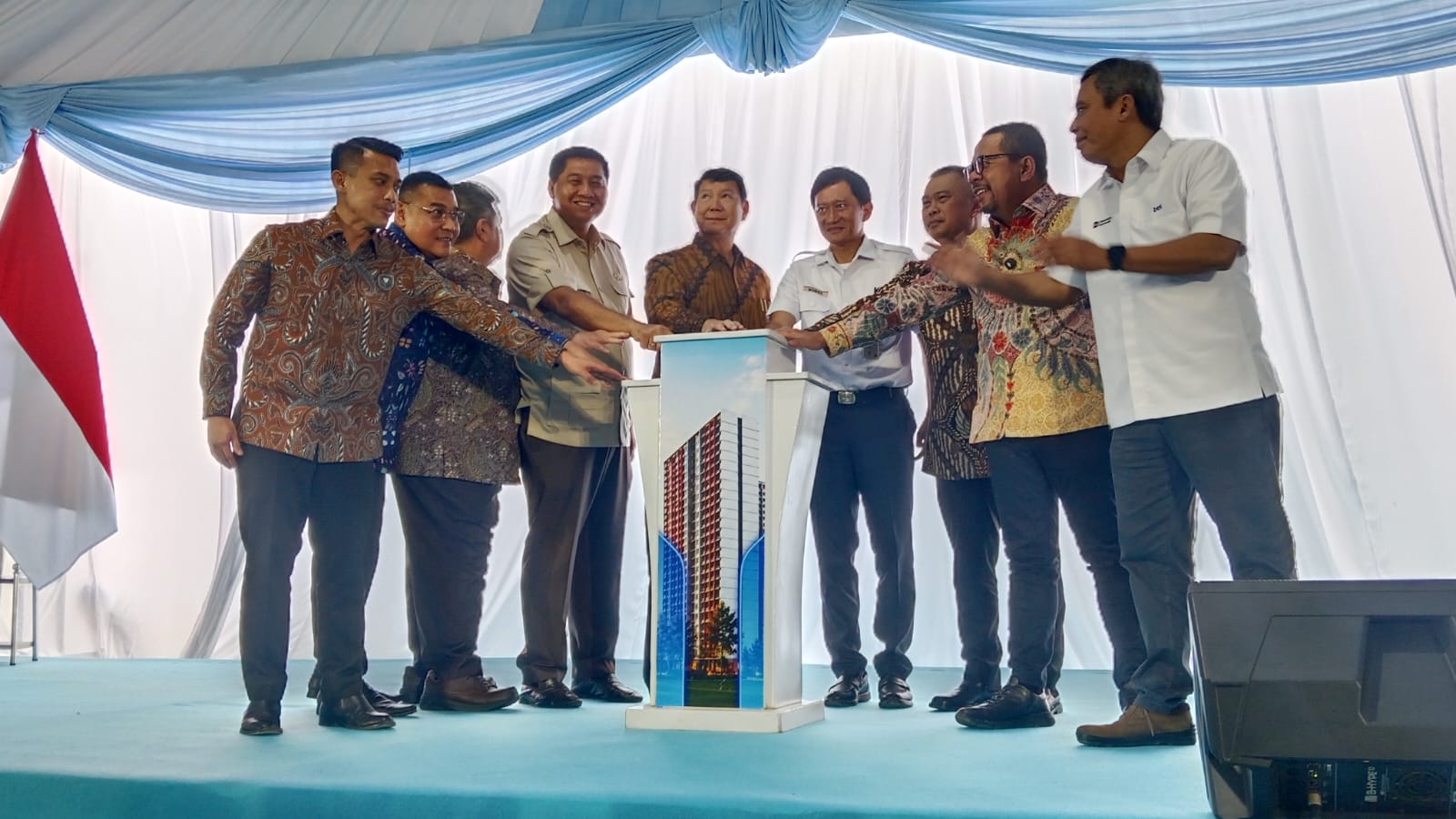 Menteri Maruarar Sirait Pimpin Groundbreaking Pembangunan Hunian Terjangkau
