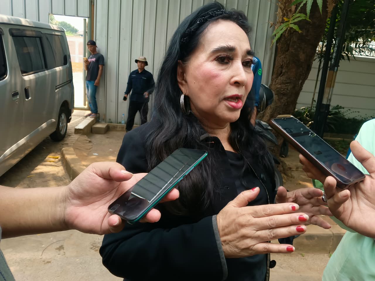 Neneng Anjarwati Tuty Berduka atas Wafatnya Guruh Soekarnoputra: Sosok Seniman yang Sangat Berkesan
